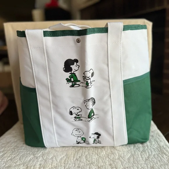 2025 New Starbucks Snoopy Tote Bag Shoulder Bag WHITE/GREEN Canvas - Picture 4 of 12